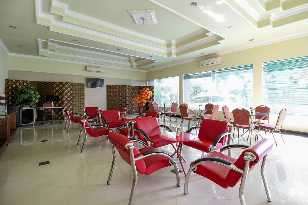 Reddoorz @ Seturan Raya 2 Hotel Maguwo Ngoại thất bức ảnh