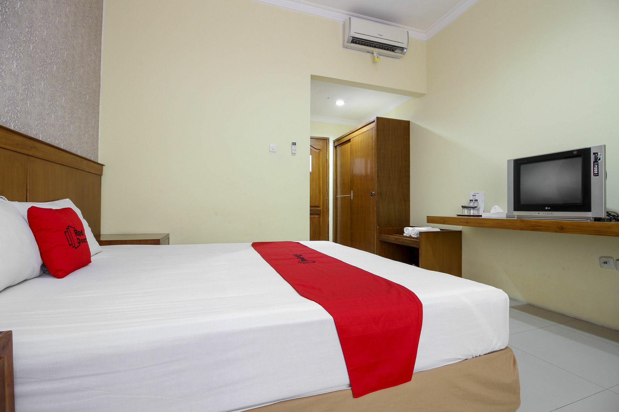Reddoorz @ Seturan Raya 2 Hotel Maguwo Ngoại thất bức ảnh